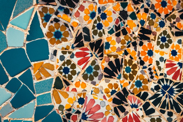 How to Make a Mosaic to Decorate Your Home
