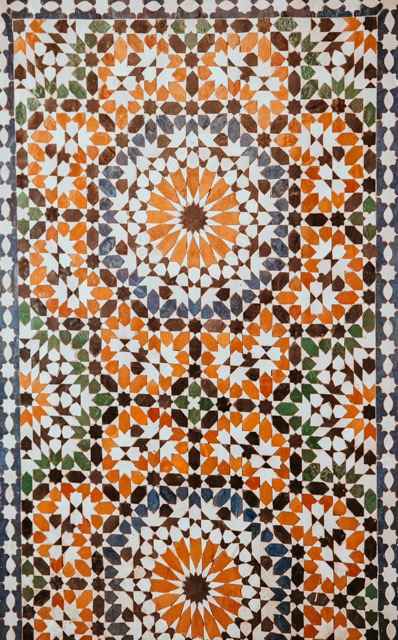 How to Make a Mosaic to Decorate Your Home